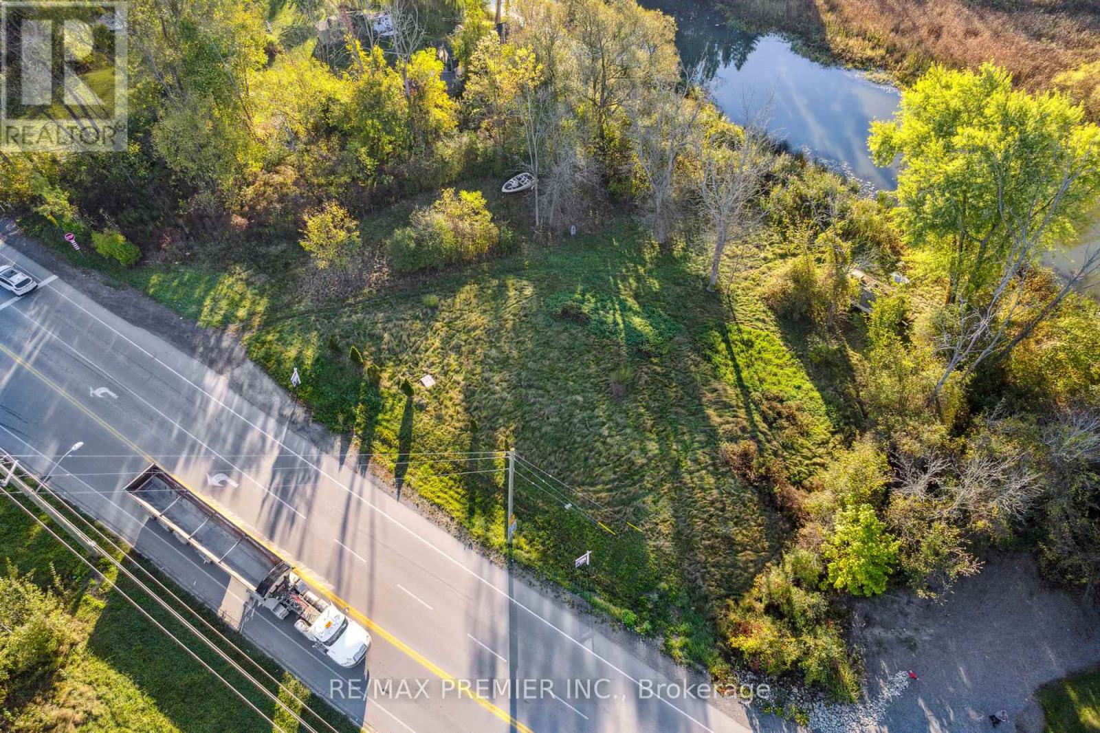 294 Lyon's Creek Road Property Photo 10