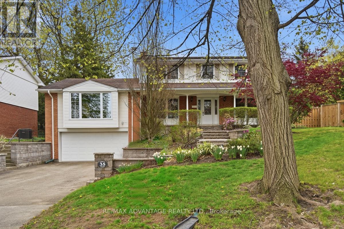 35 COWAN PLACE