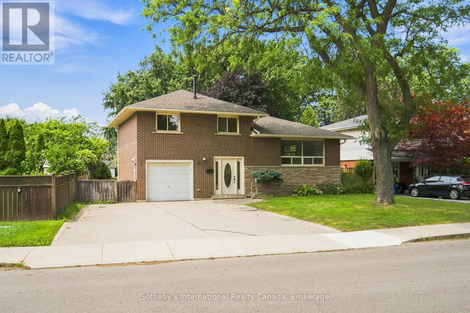 7 Delmar Drive Property Photo 1