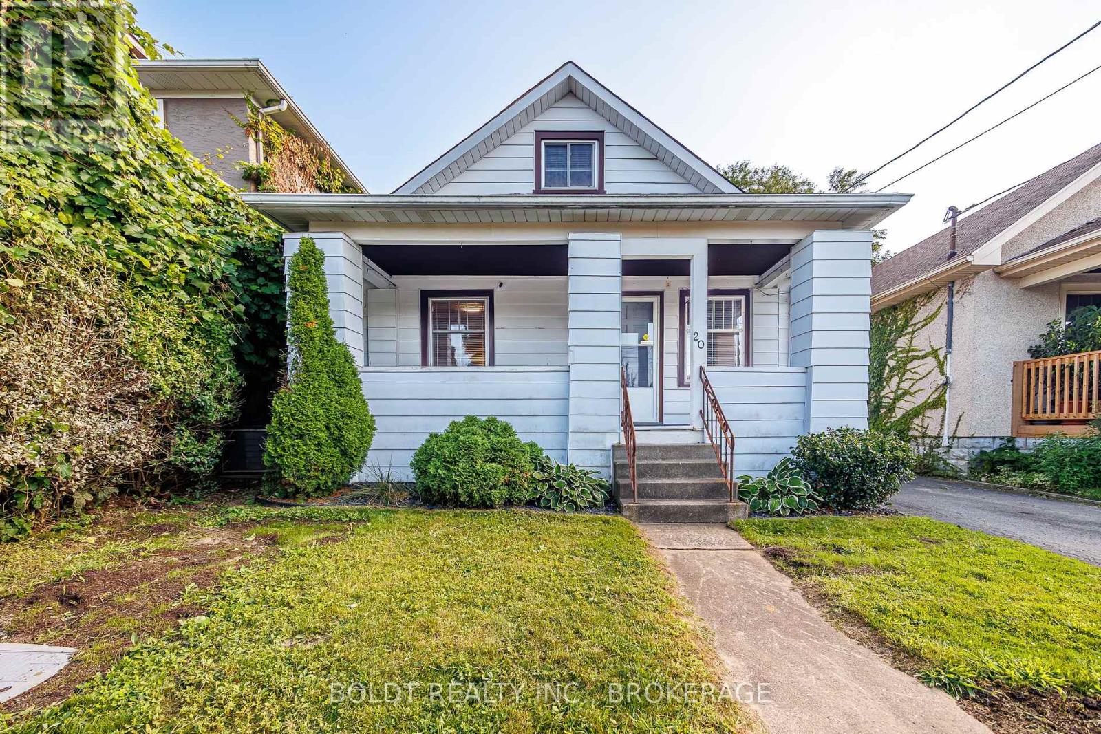 20 STUART AVENUE Property Photo 1