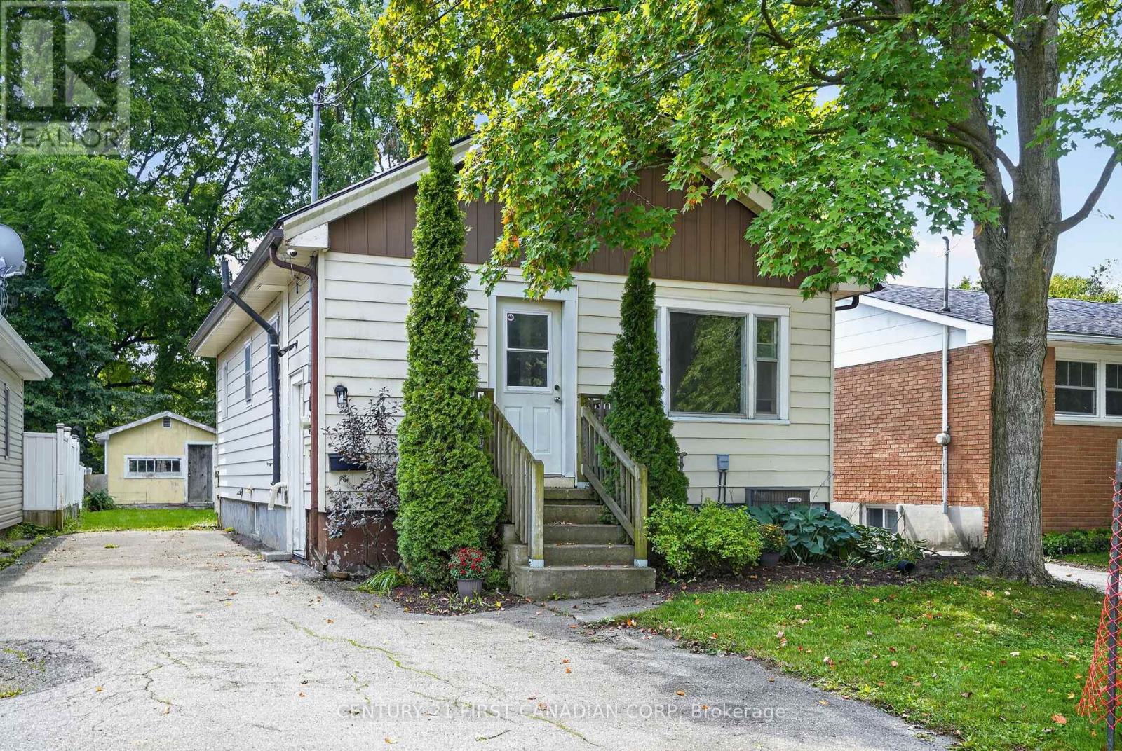 244 EDINBURGH STREET Property Photo 1