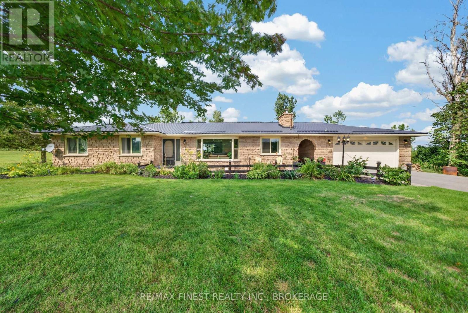 513 County Road 12 Property Photo 1