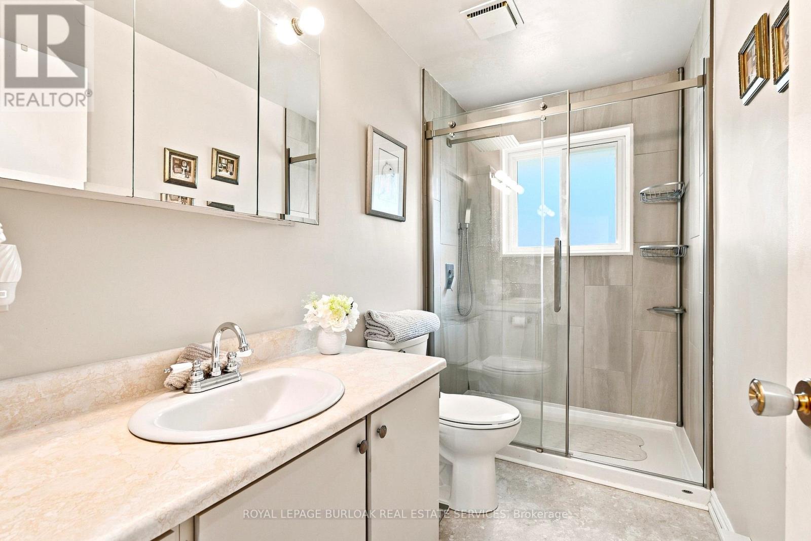 2 Marine Drive Property Photo 12