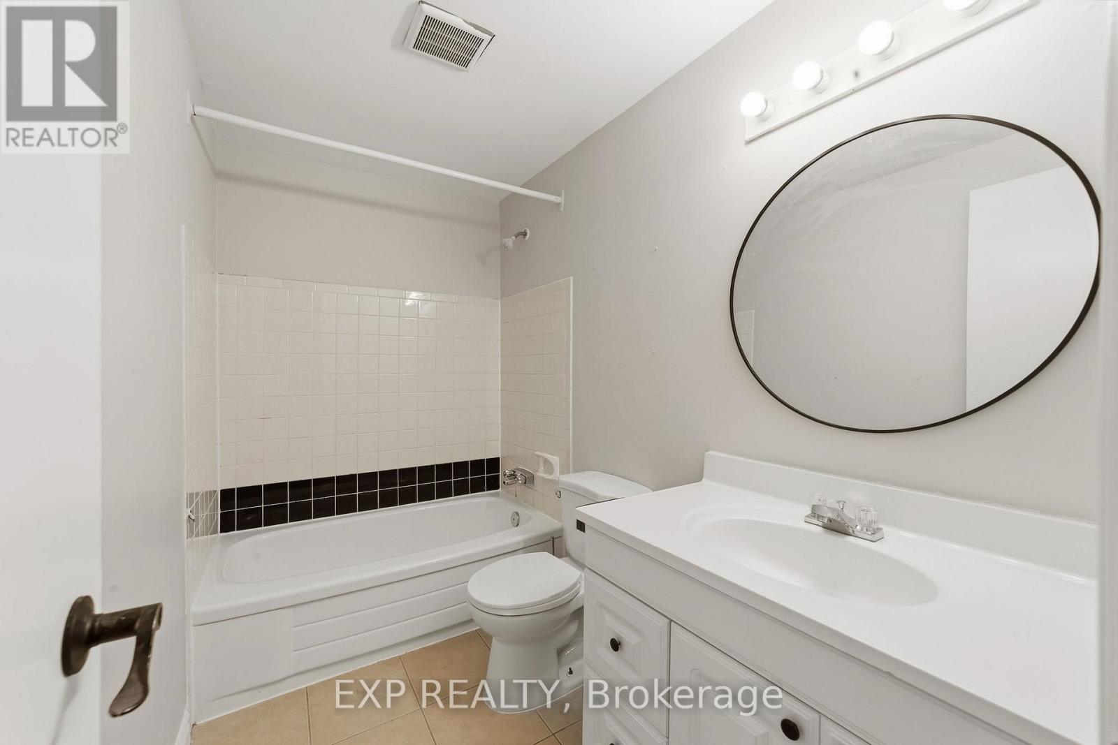 116 - 1775 Culver Drive Property Photo 18
