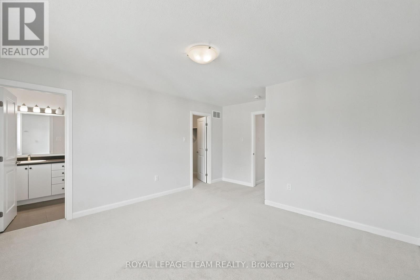 417 Silicon Way Property Photo 13
