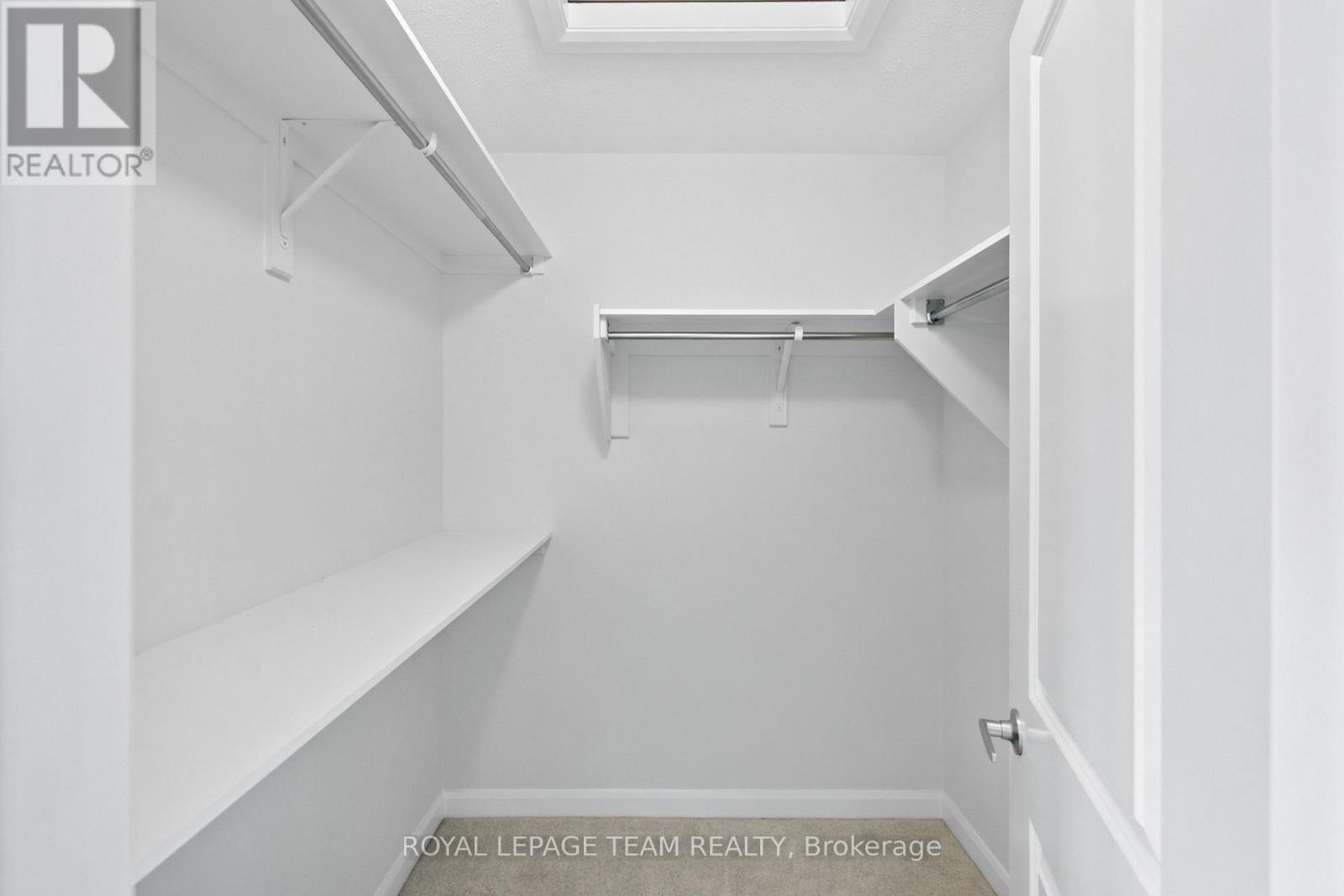 417 Silicon Way Property Photo 15