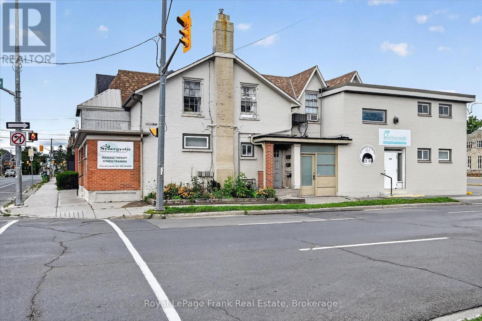 308 Charlotte Street Property Photo 2