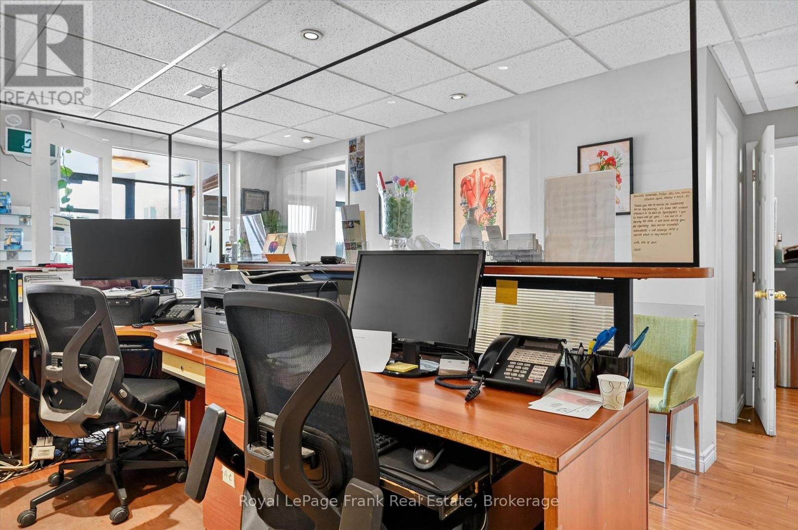 308 Charlotte Street Property Photo 9