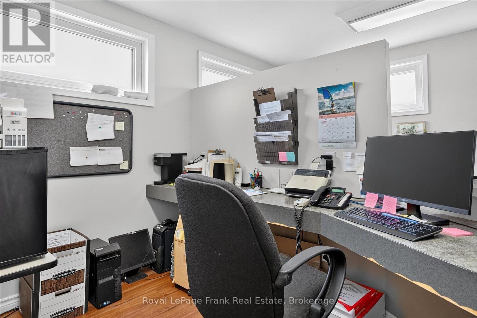 308 Charlotte Street Property Photo 24
