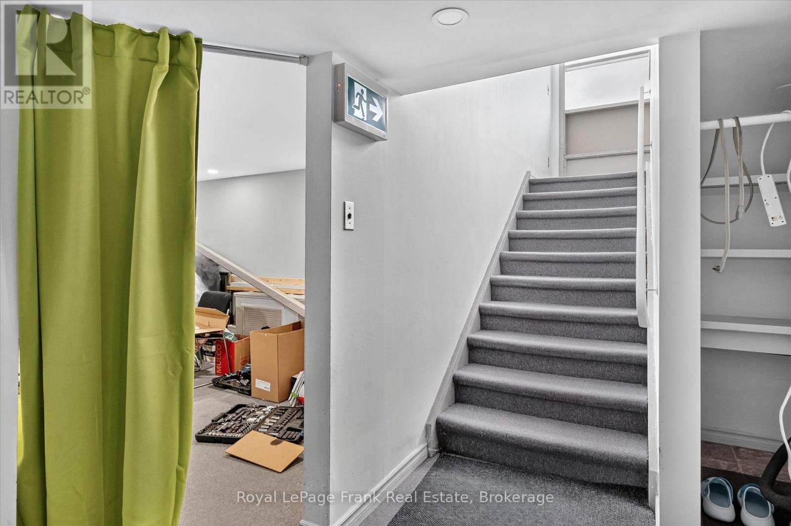 308 Charlotte Street Property Photo 42