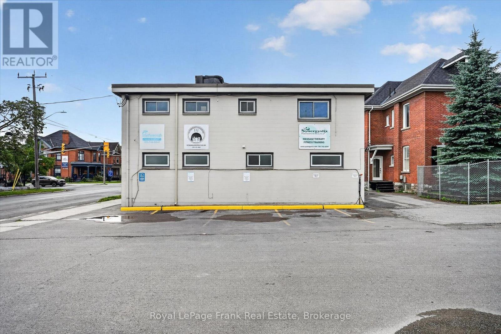 308 Charlotte Street Property Photo 47