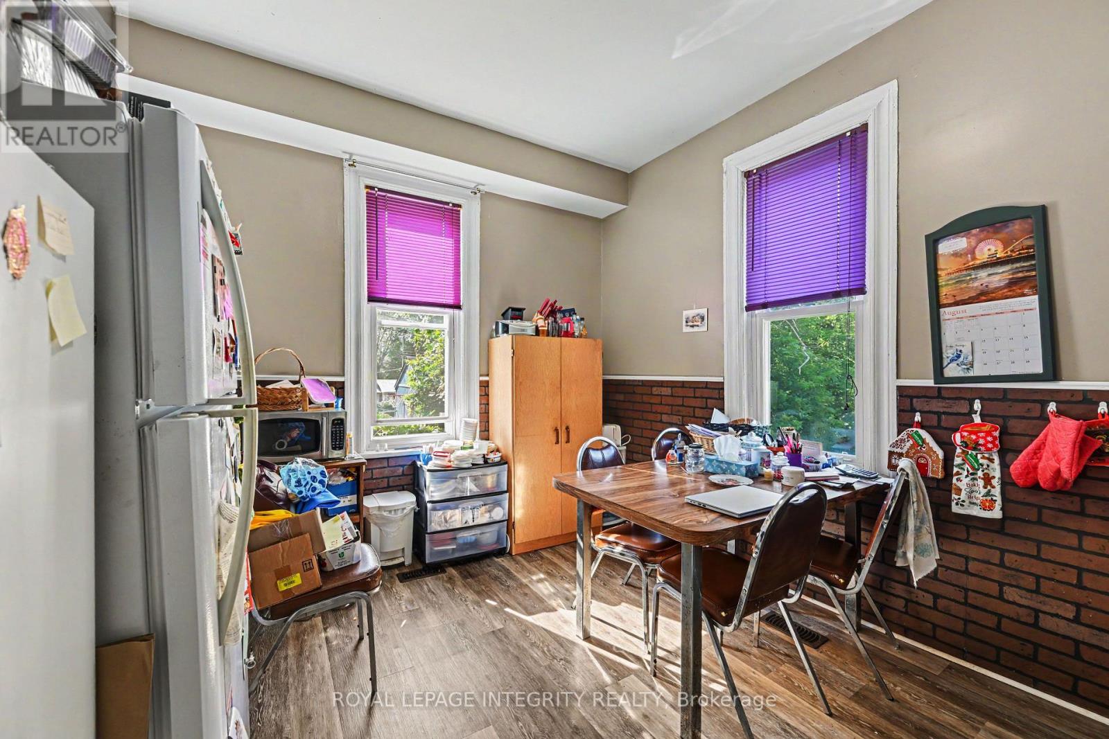 48 Elmsley Street S Property Photo 8