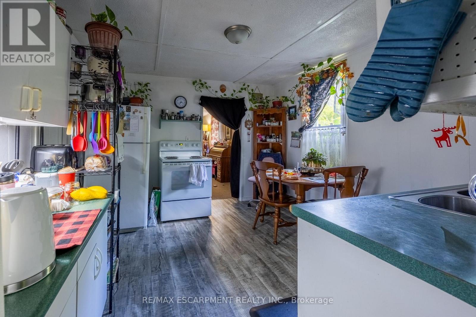317 St Patrick Street Property Photo 8