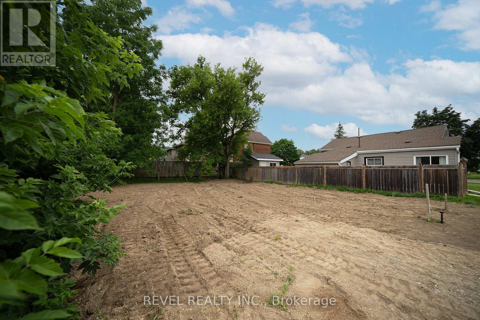 145 Catharine Avenue Property Photo 3
