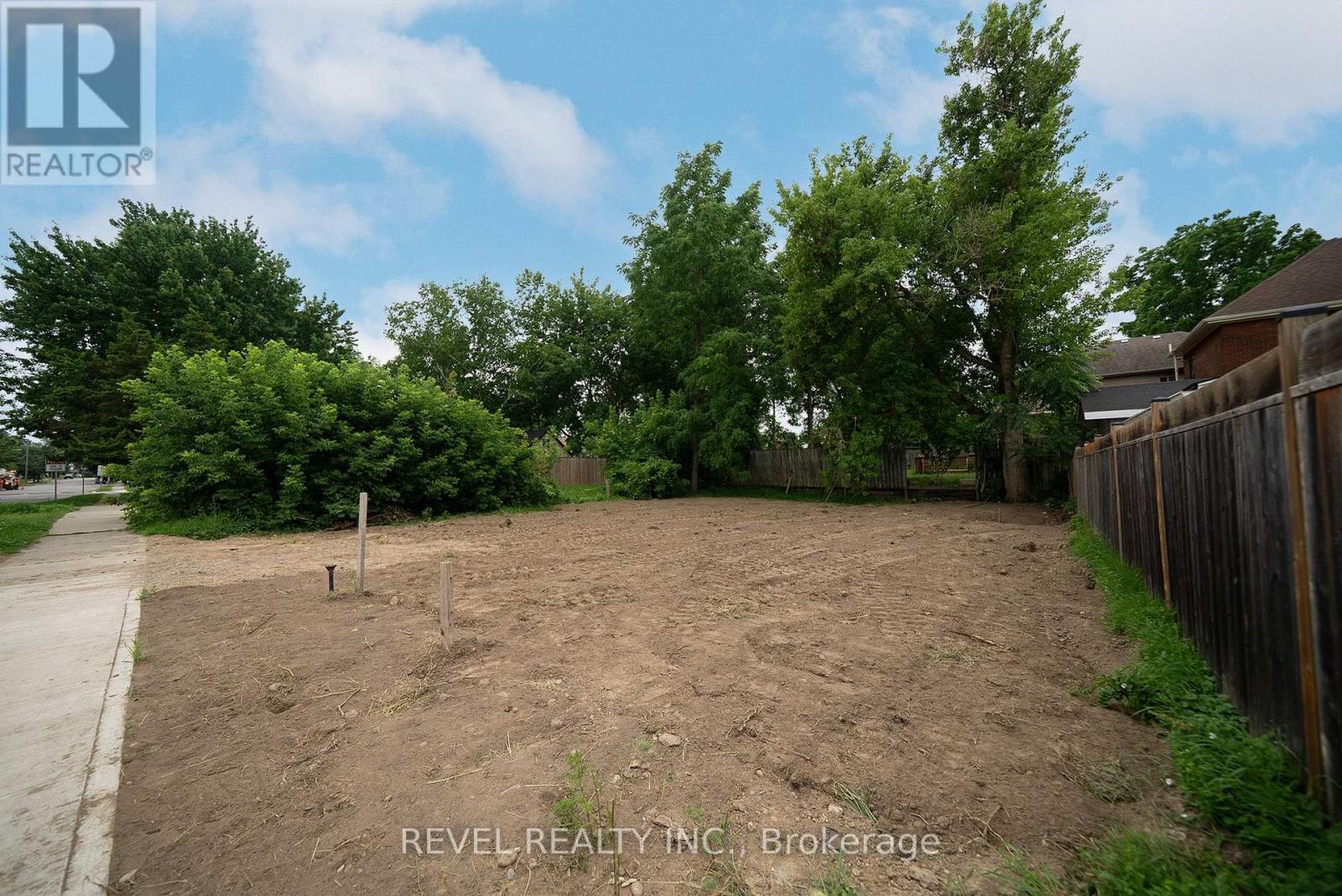 145 Catharine Avenue Property Photo 4