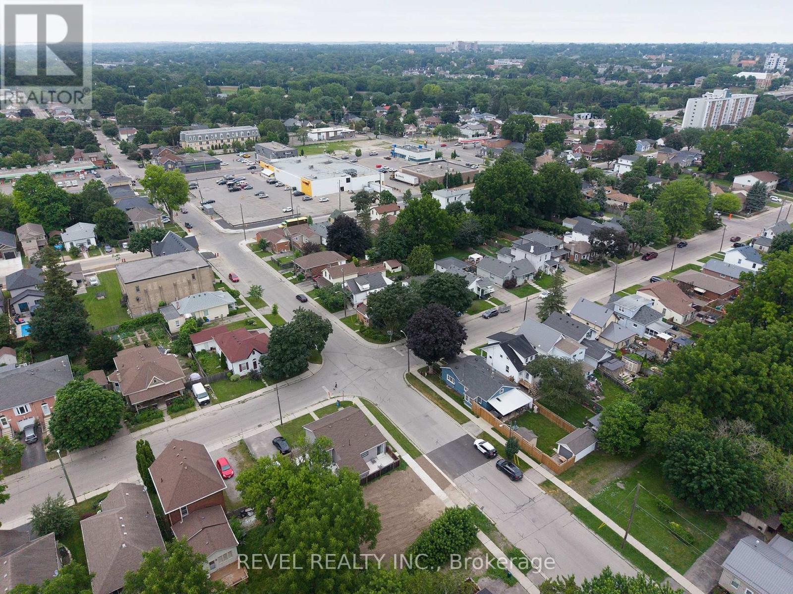 145 Catharine Avenue Property Photo 10