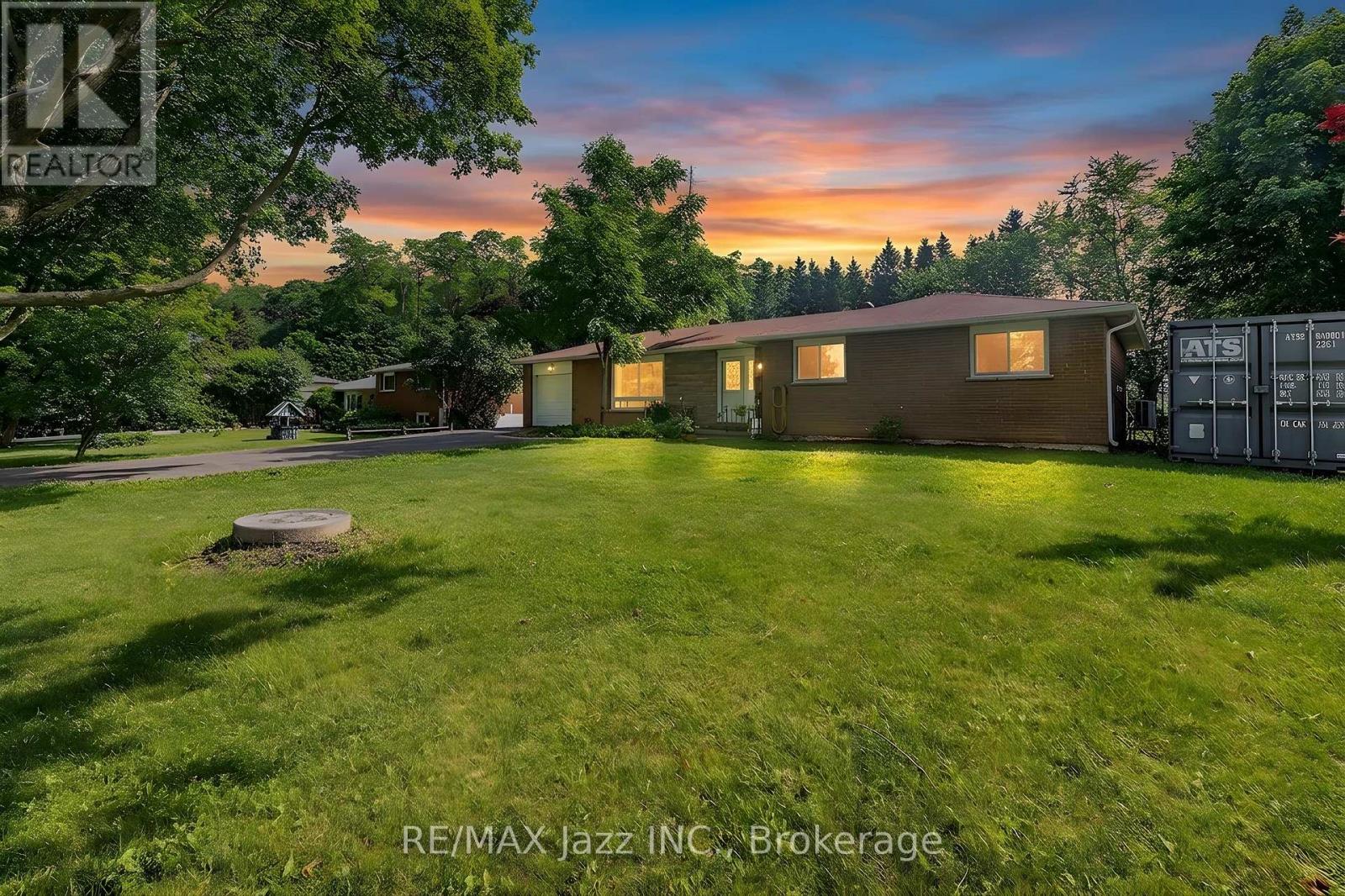 3075 Zion Road Property Photo 1