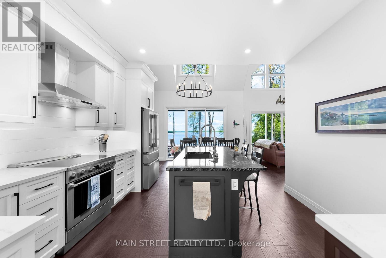 76b Johnston Road Property Photo 9