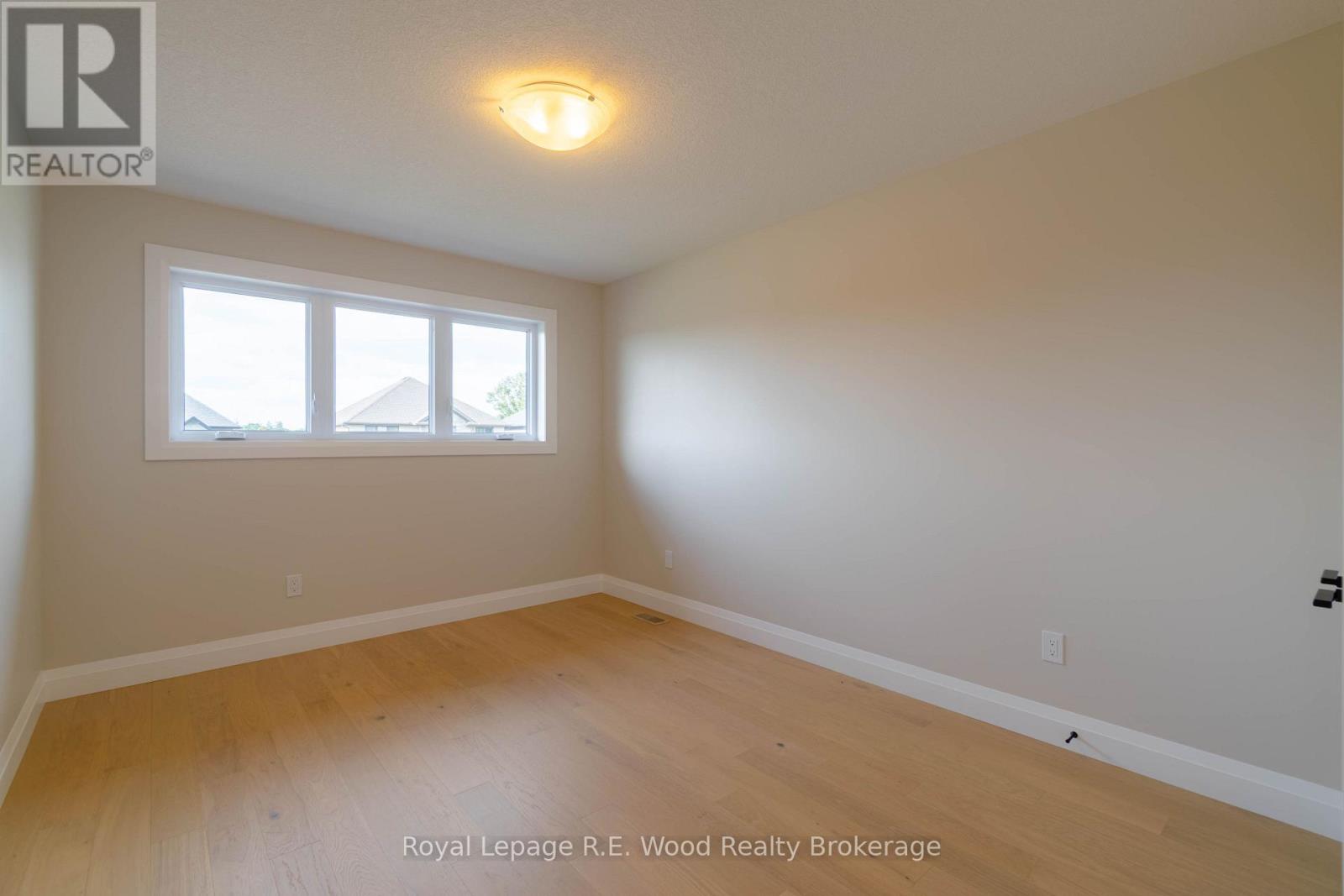 49 Sunview Drive Property Photo 32