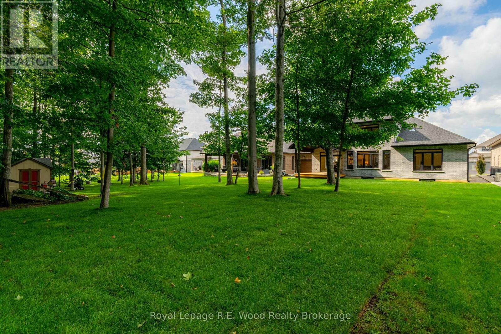 49 Sunview Drive Property Photo 38
