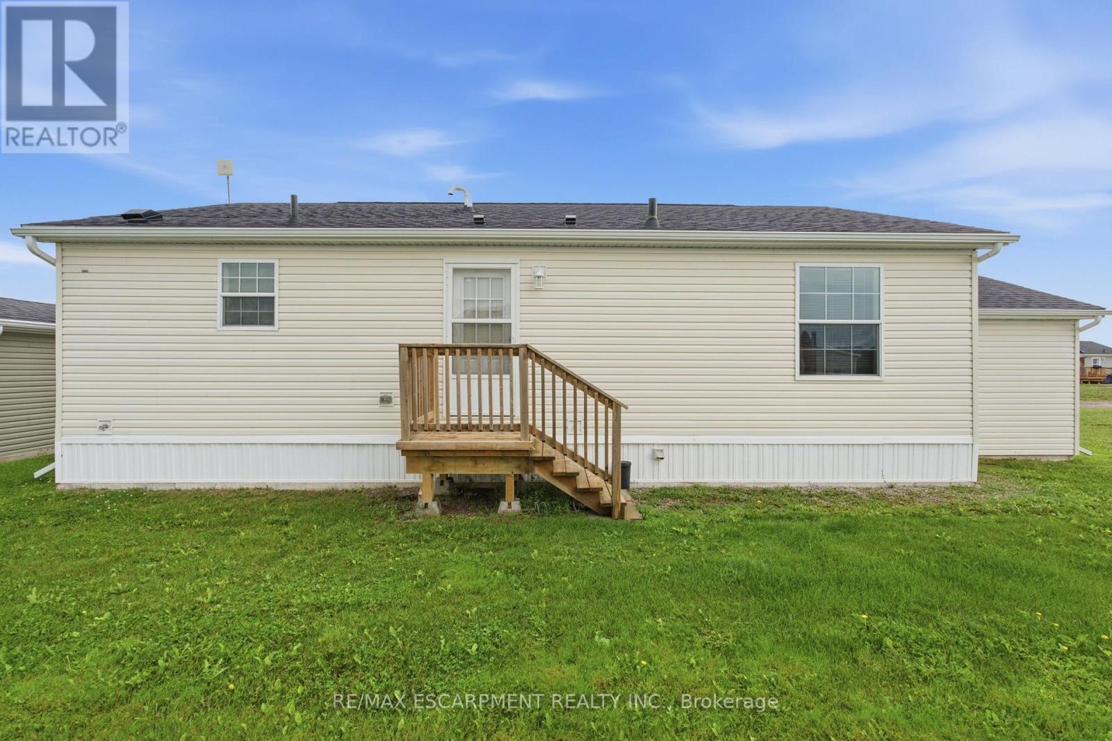 10 Marsh Cove Property Photo 22