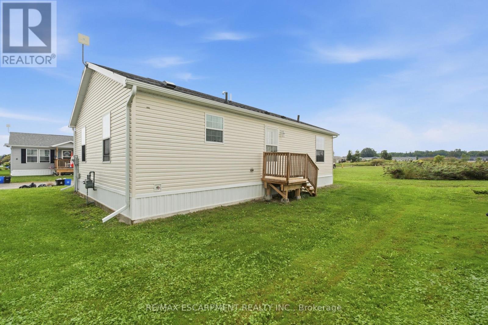 10 Marsh Cove Property Photo 23