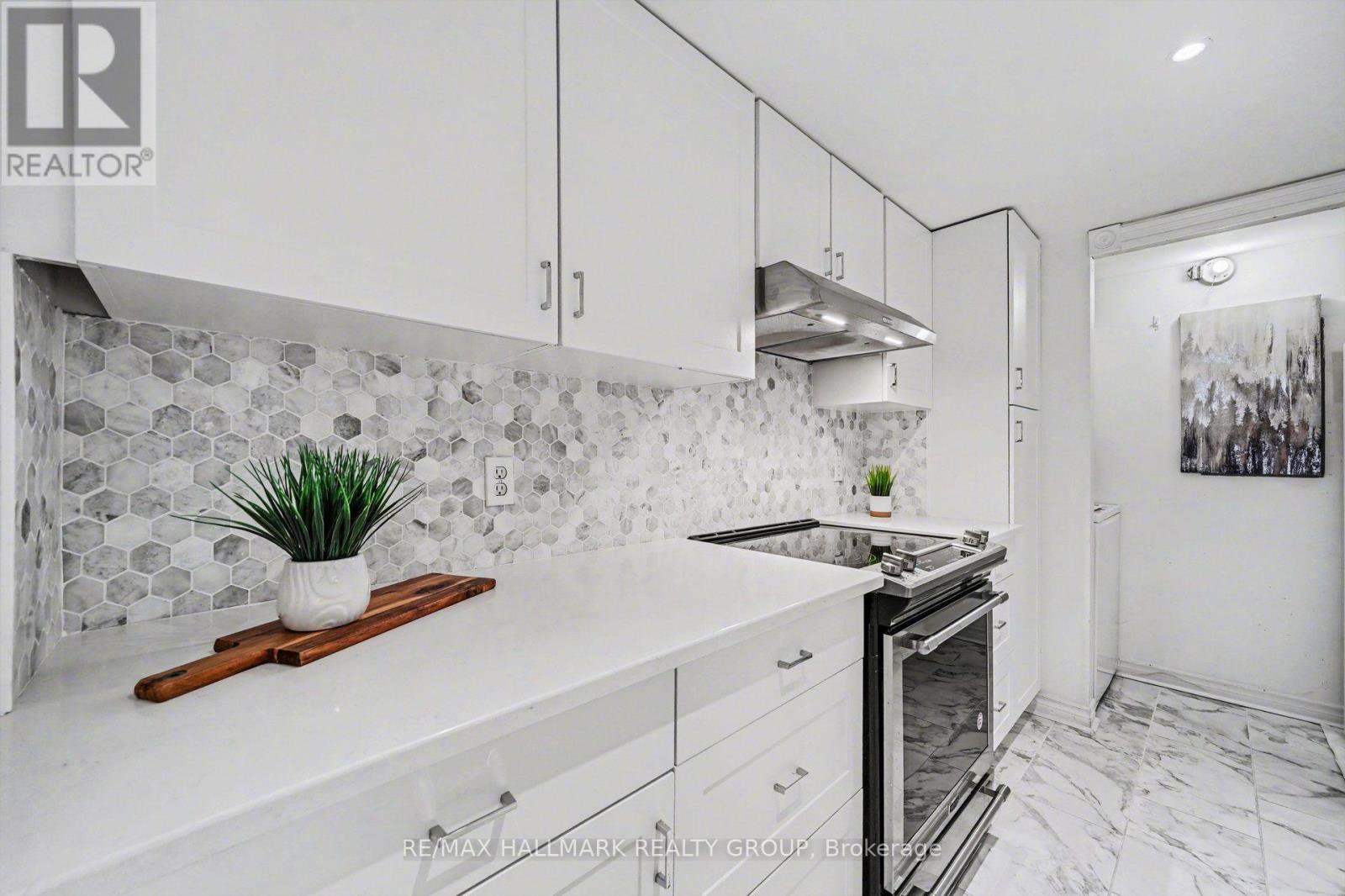 15 - 1204 Shillington Avenue Property Photo 10