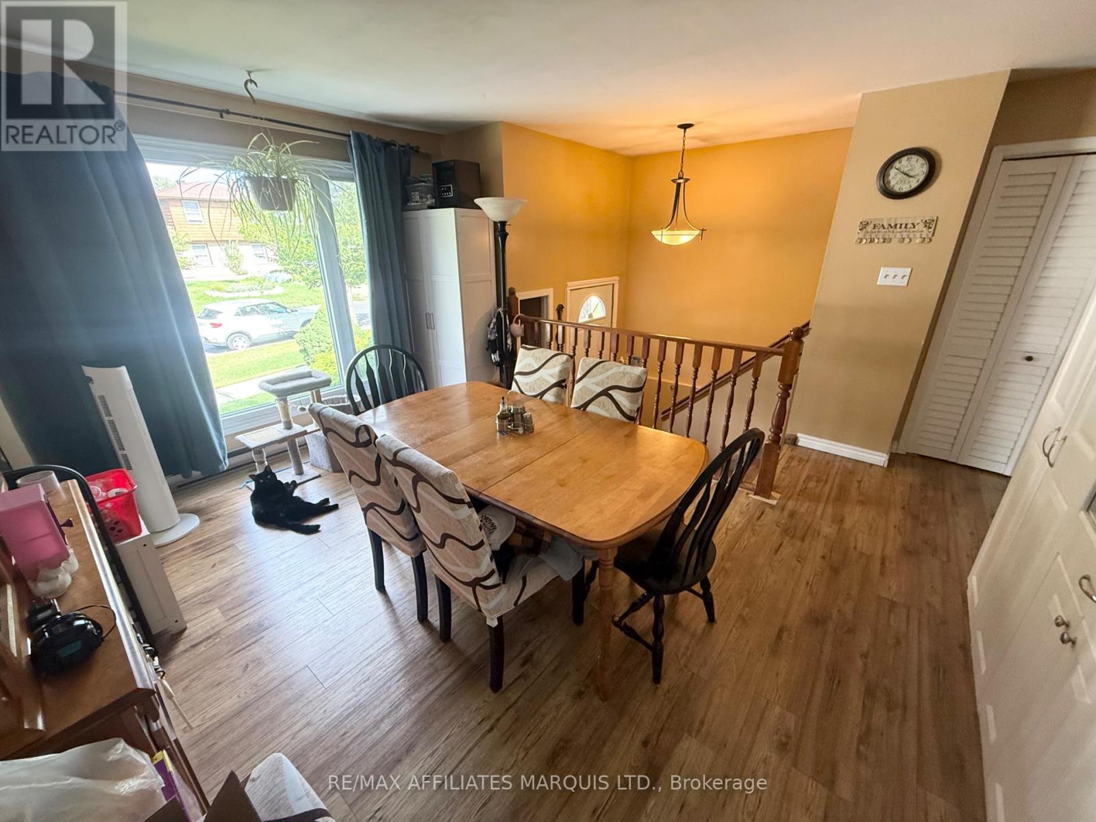 574 Lynwood Drive Property Photo 7