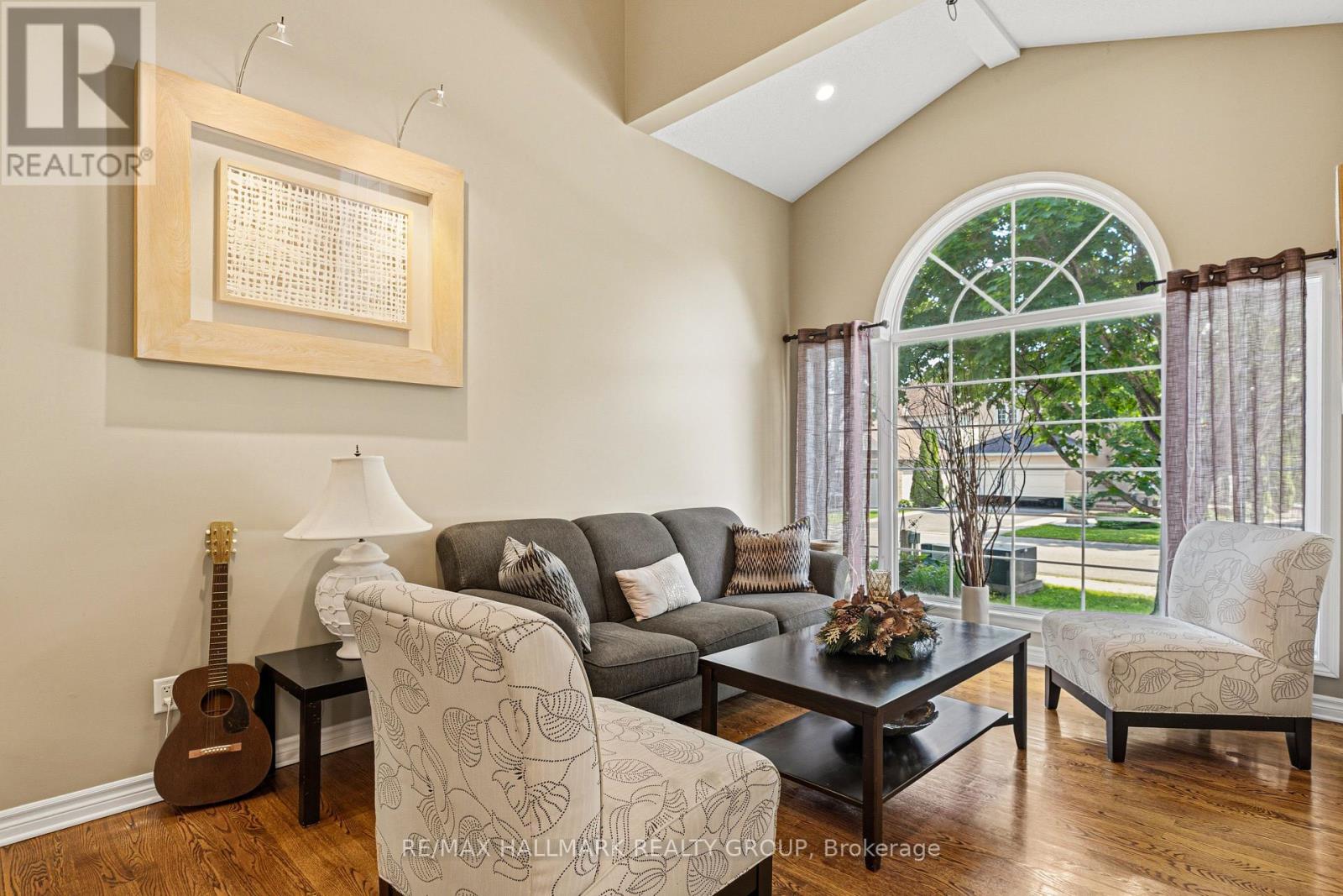 9 Blackshire Circle Property Photo 5