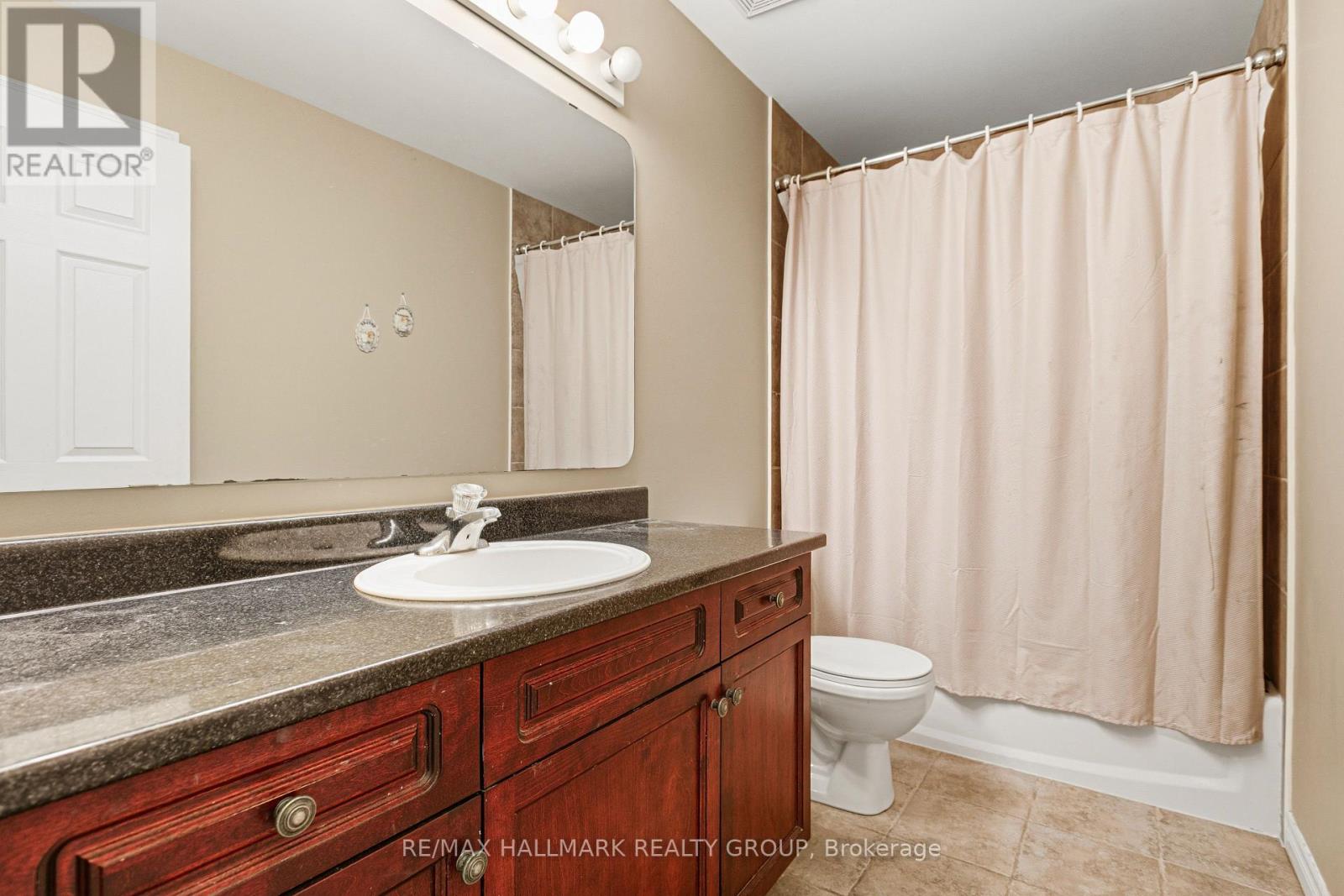 9 Blackshire Circle Property Photo 31