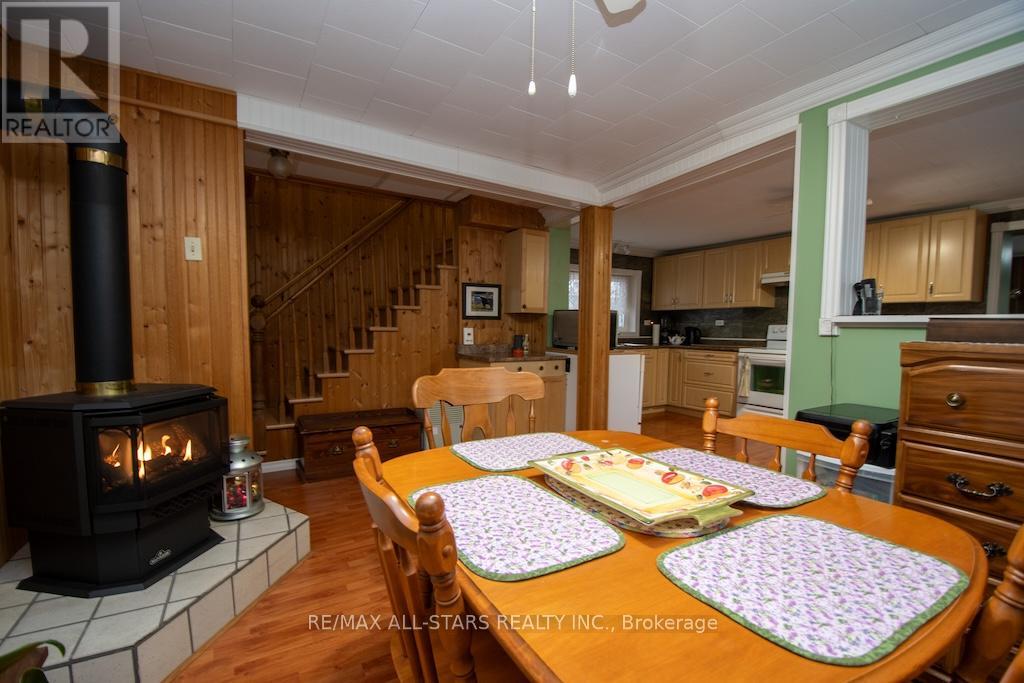 534 Fenel Road Property Photo 8