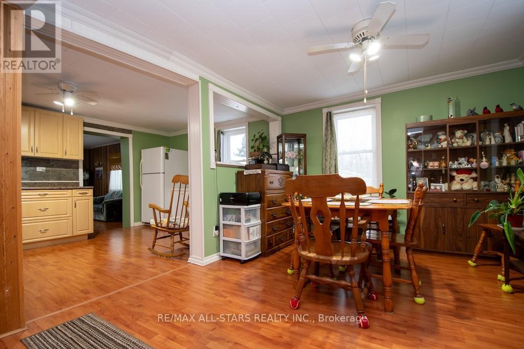 534 Fenel Road Property Photo 9