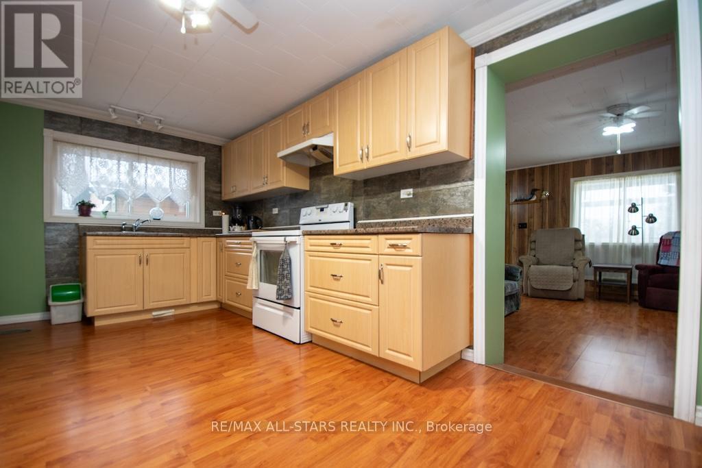 534 Fenel Road Property Photo 12