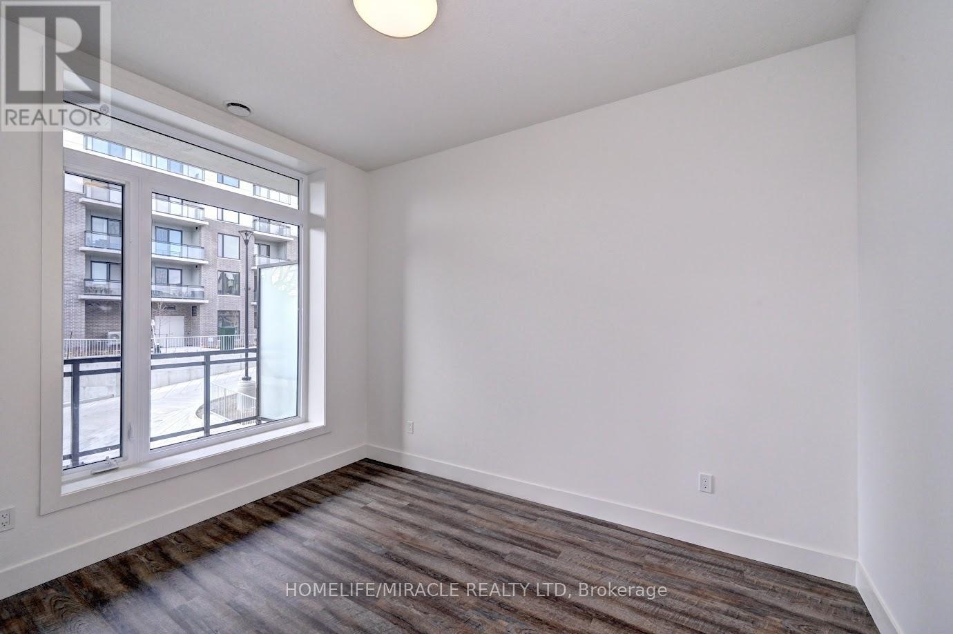 110 - 107 Rogers Street Property Photo 9