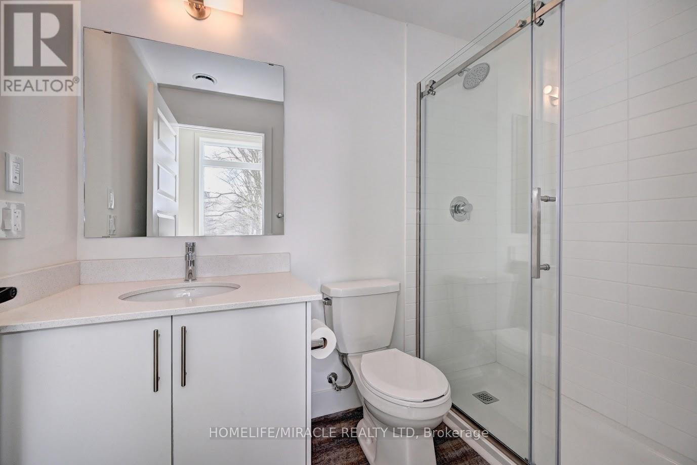 110 - 107 Rogers Street Property Photo 11