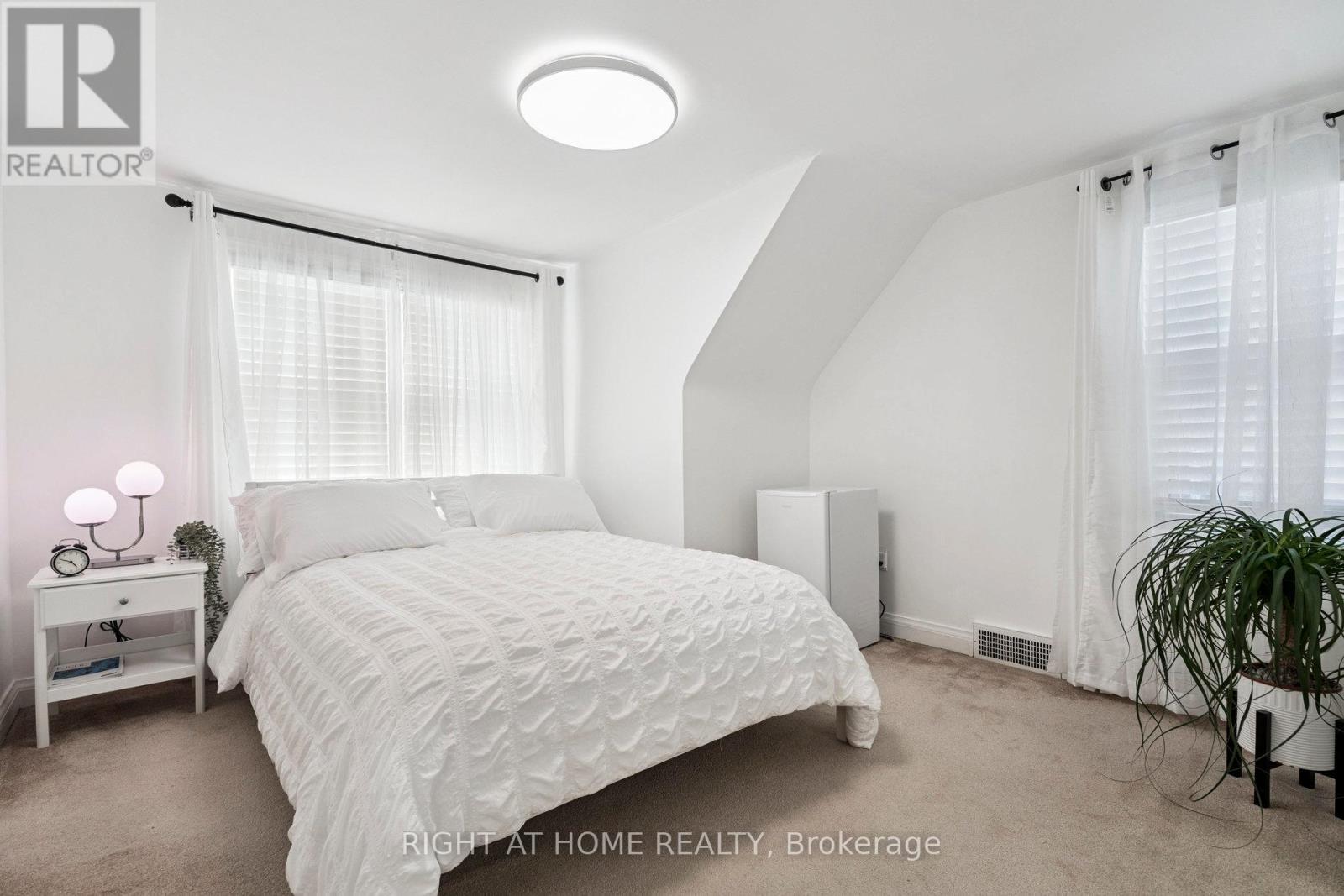 105 Glenridge Avenue Property Photo 34