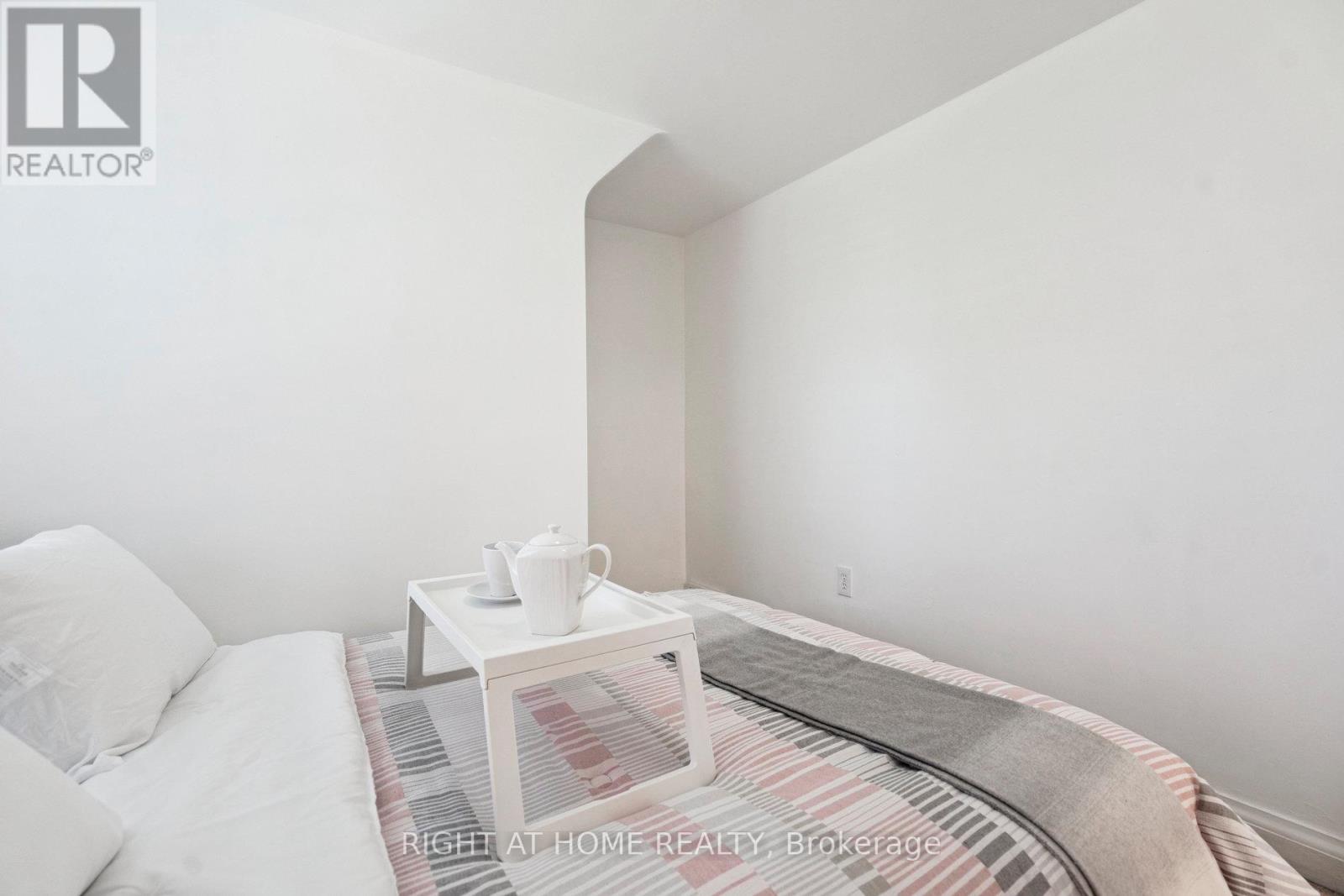 105 Glenridge Avenue Property Photo 40