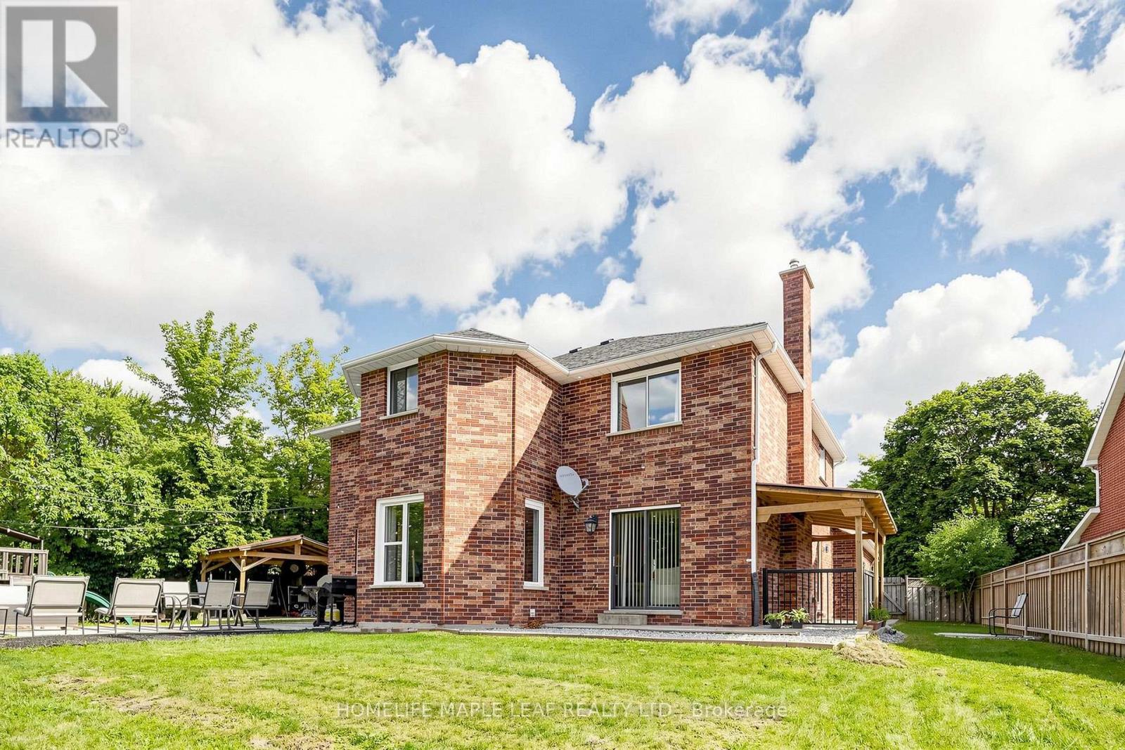 167 Bayne Crescent Property Photo 44