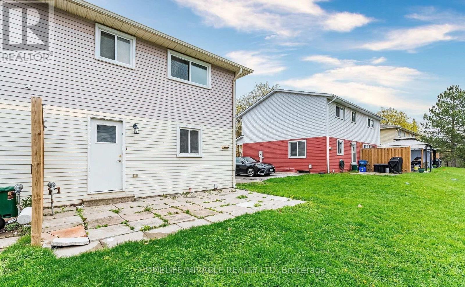 8 - 20 Mayfield Avenue Property Photo 16