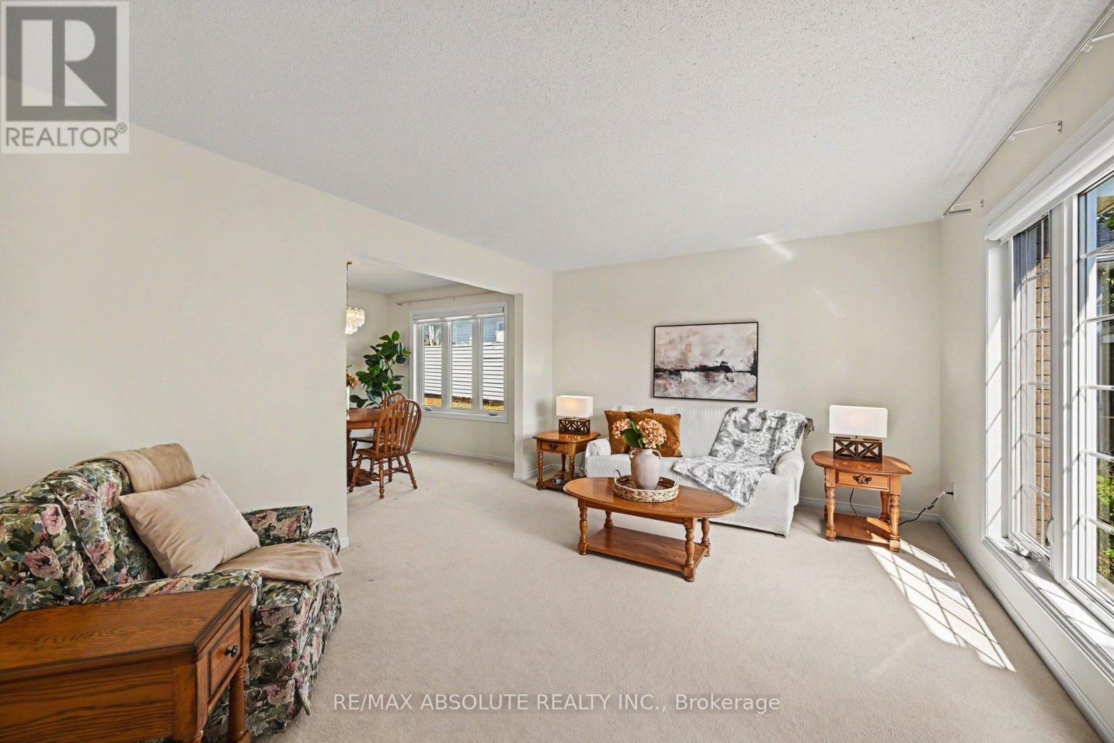1 River Ridge Crescent Property Photo 5