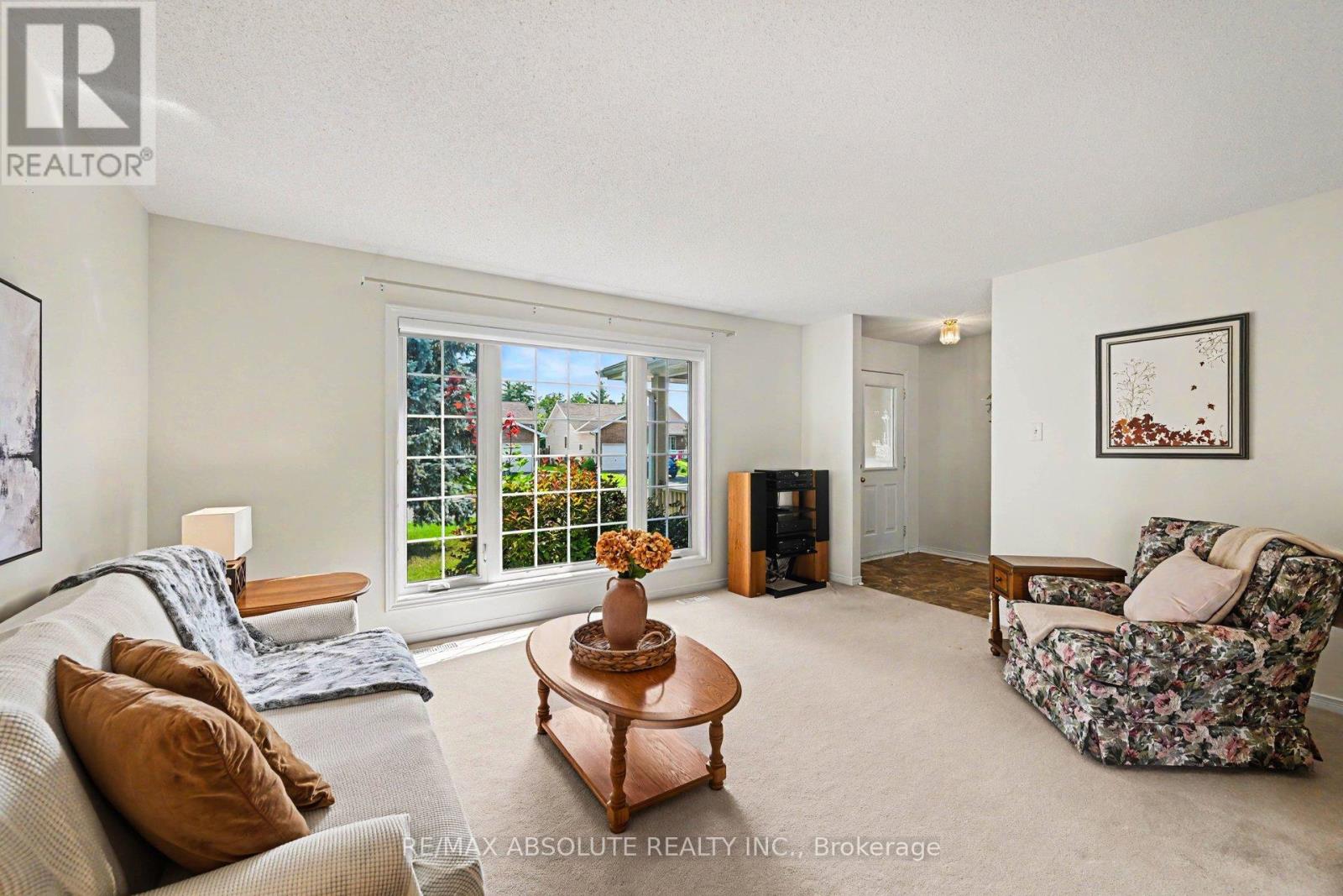 1 River Ridge Crescent Property Photo 6
