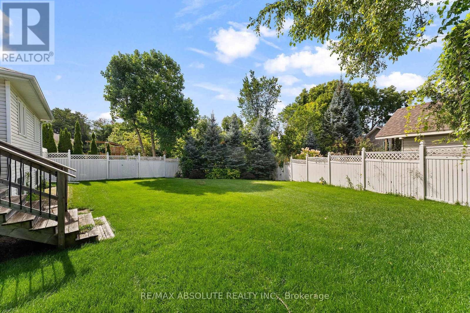 1 River Ridge Crescent Property Photo 39