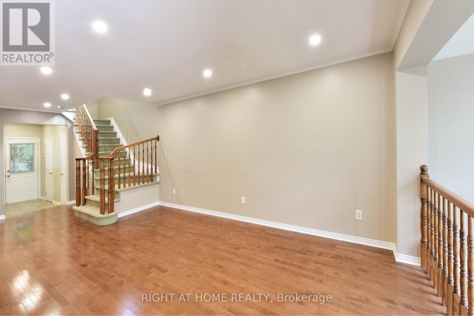 118 Braddock Private Property Photo 16