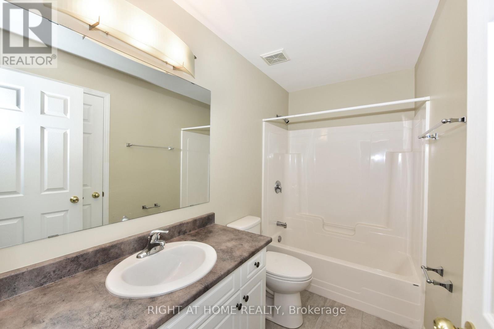 118 Braddock Private Property Photo 30
