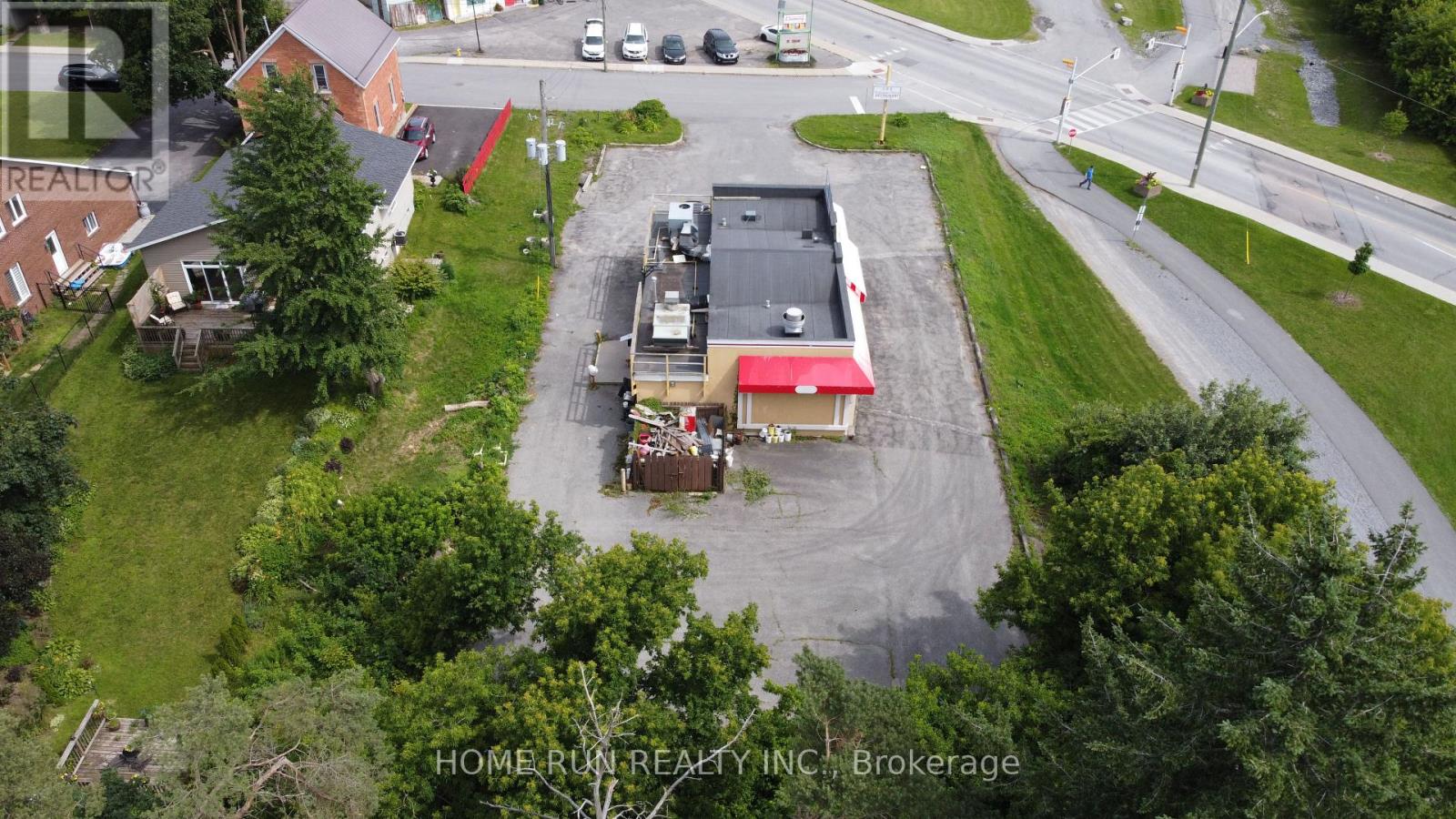 45 Munro Street Property Photo 3