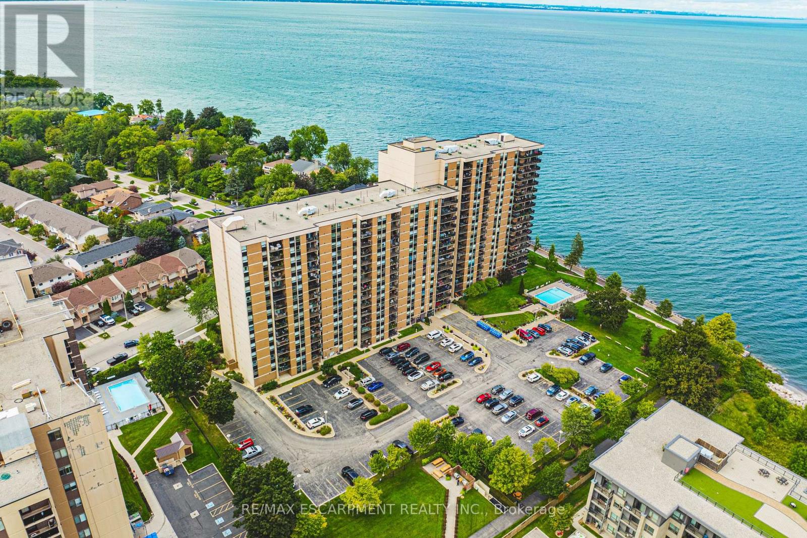 509 - 500 GREEN ROAD Property Photo 1