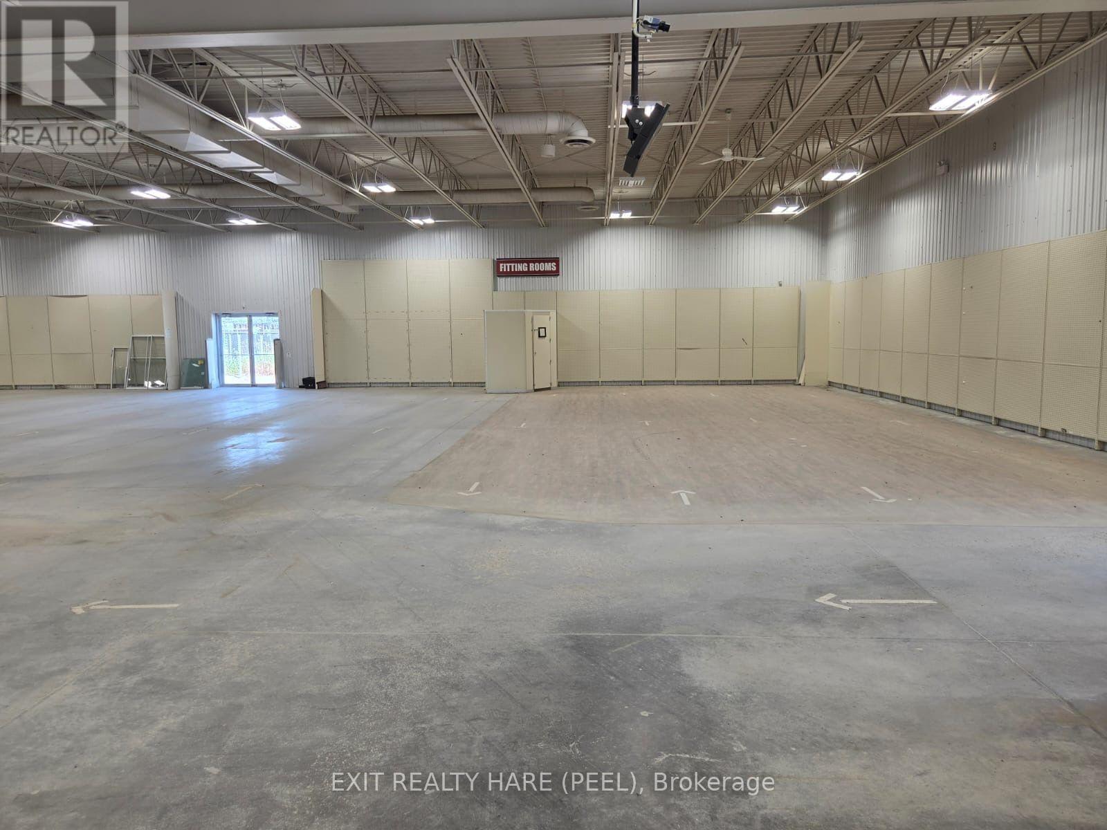 2954a Ontario Street Property Photo 10