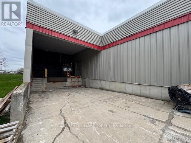 2954a Ontario Street Property Photo 29
