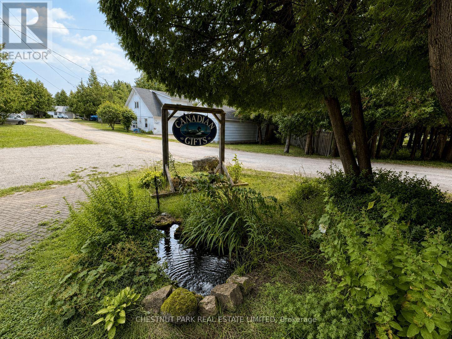 14 Given Road N Property Photo 21