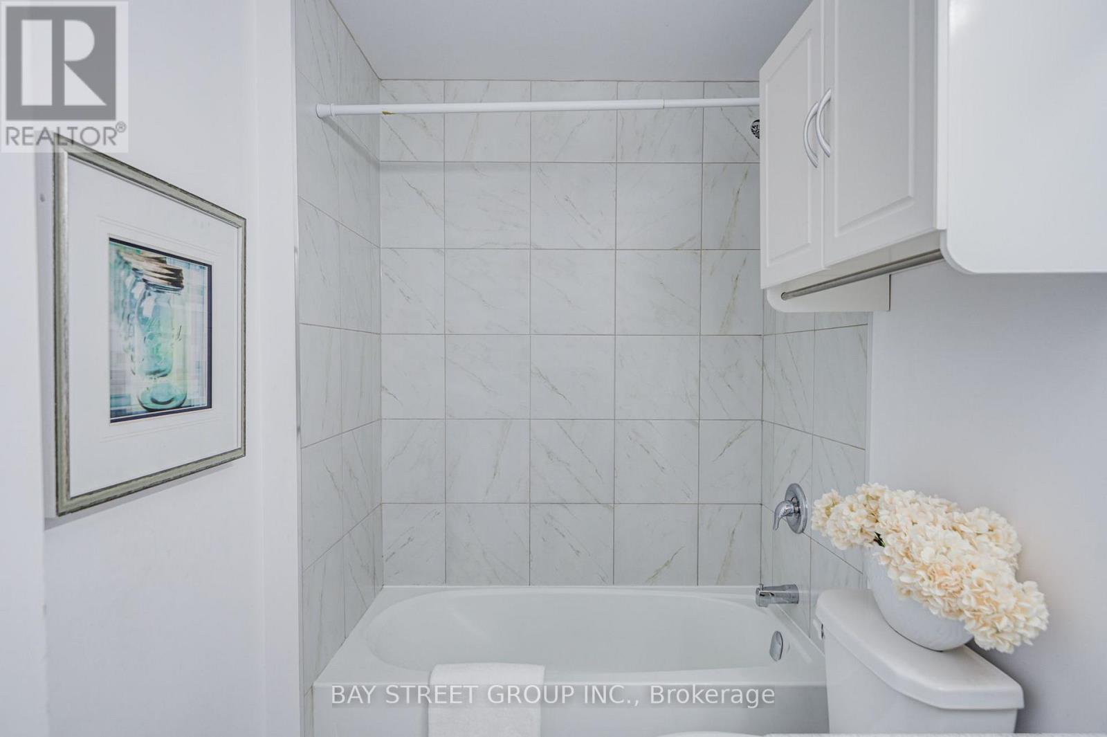 313 - 450 Dundas Street E Property Photo 28